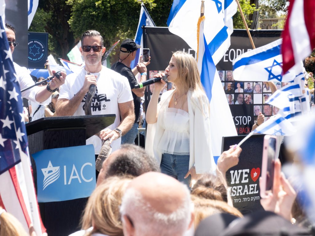 IAC-affiliated performers arrive in Dickson Plaza. Photographed by Finn Martin/BruinLife.