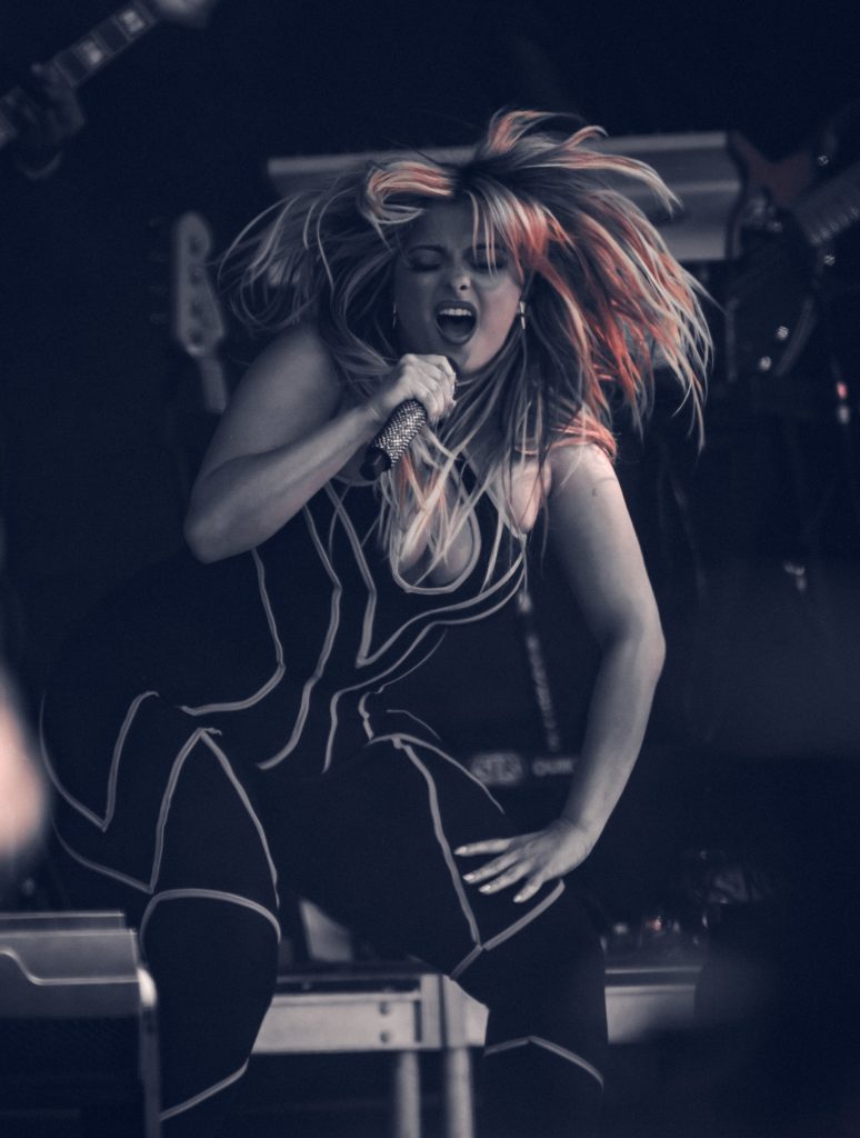 Bebe Rexha brings the energy to her evening set at BottleRock’s JaM Cellars Stage as she dances along to her upbeat melodies. Photographed by Cathryn Kuczynski/BruinLife