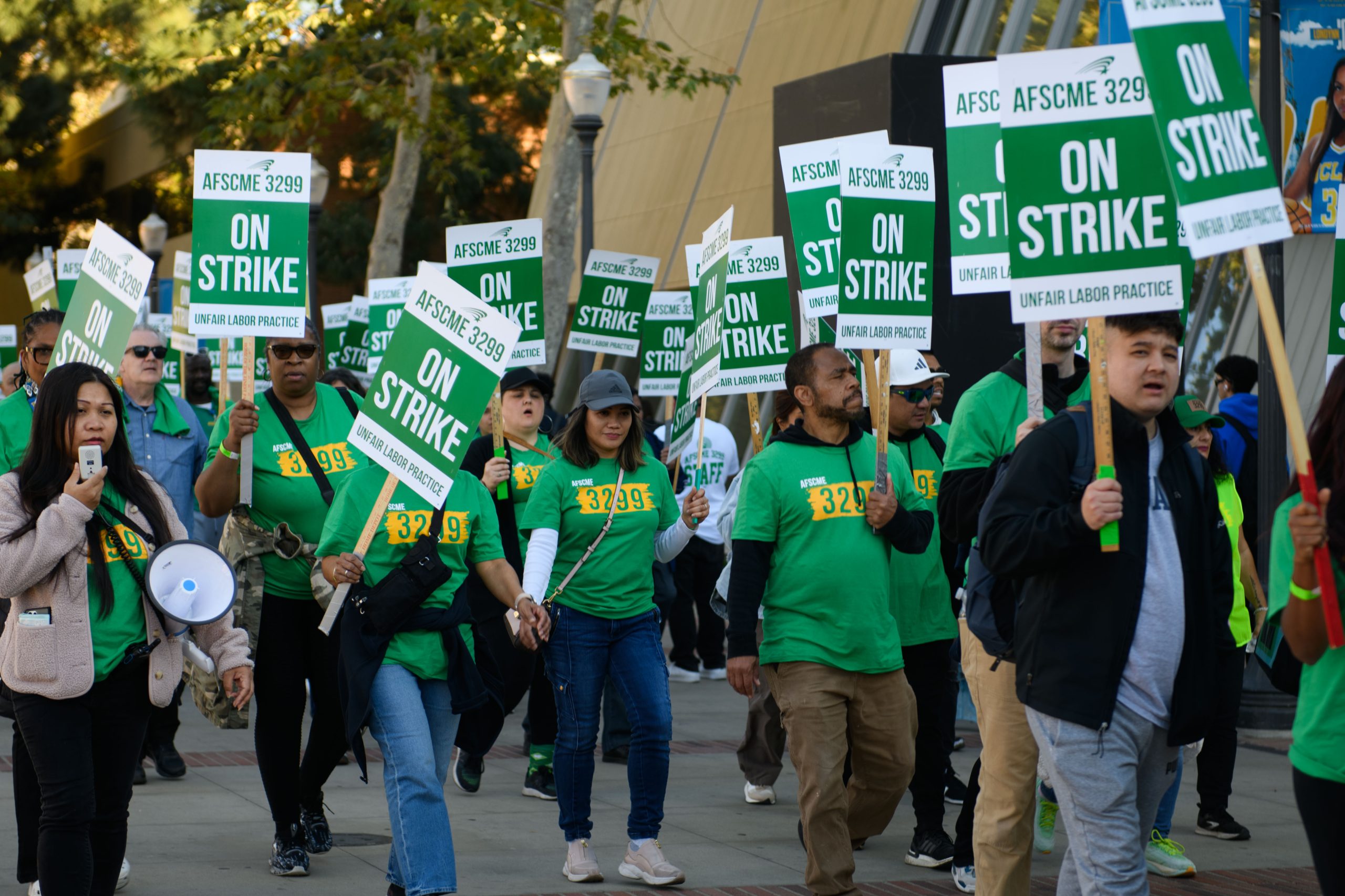 UC workers from AFSCME Local 3299 union engage in two-day strike ...