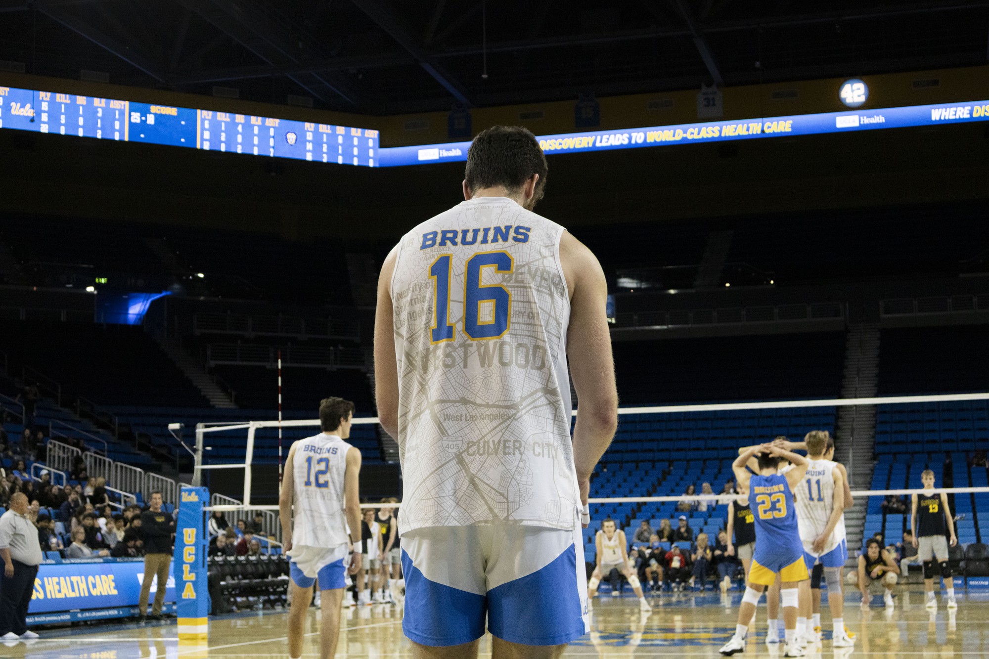 Regan Rhodes UCLA men’s volleyball sweep Vanguard in another dominant battle – BruinLife