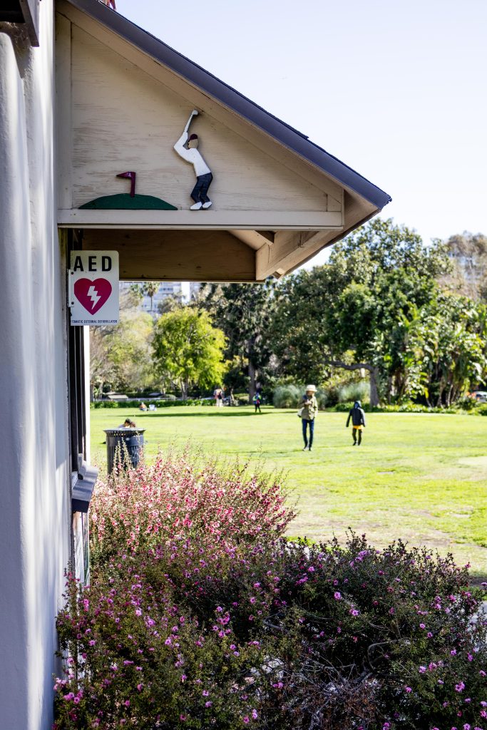 In addition to being a park, Holmby Park is a pony golf course, with holes scattered throughout. Photographed by Julia Gu/BruinLife.