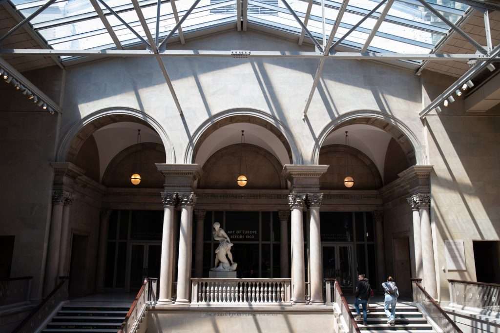The Woman's Board Grand Staircase. Photographed by Finn Martin/BruinLife.