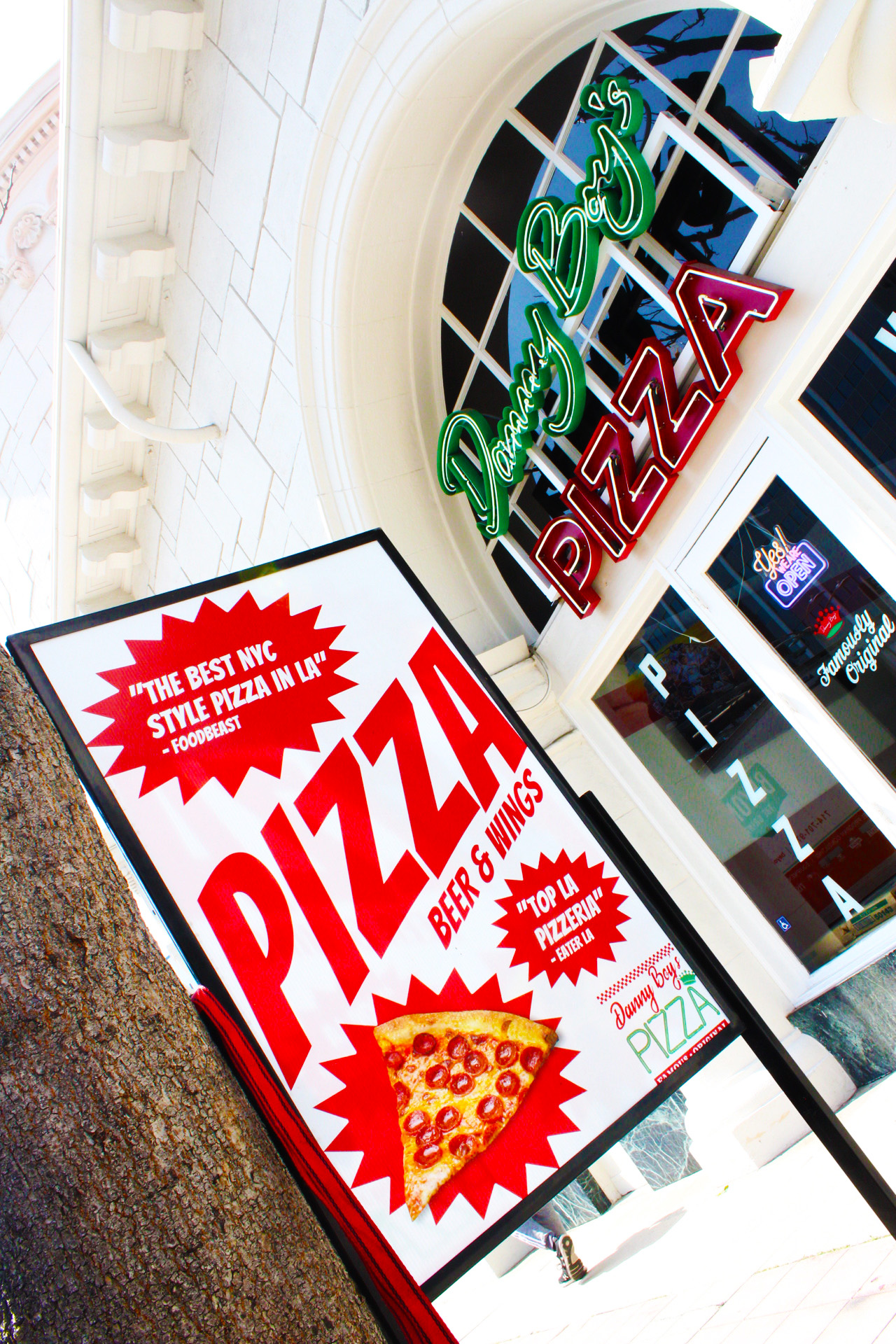 Danny Boy's is a very good homage to superior pizza – BruinLife