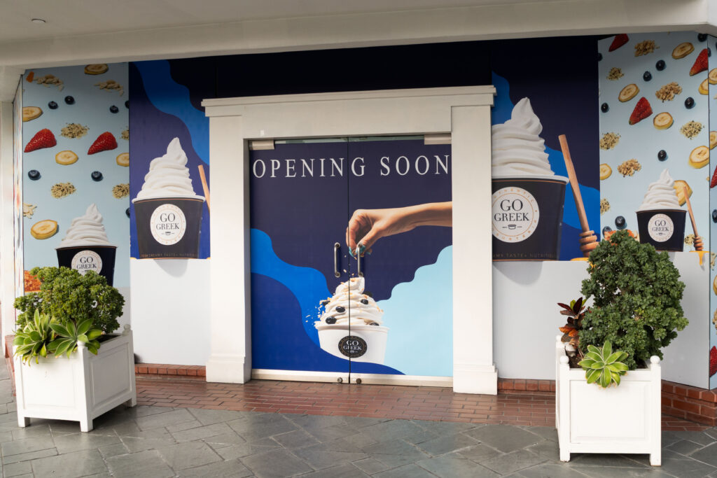 Go Greek advertises its opening with a vibrant display. Photographed by Aamani Maddukuri/BruinLife.