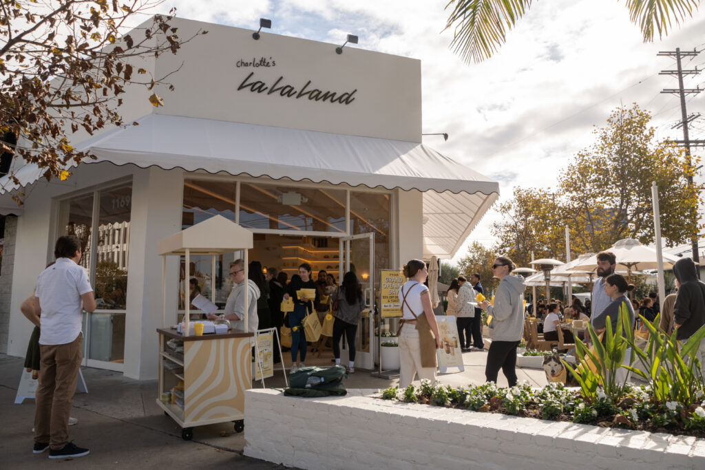 Excited customers gather for the Grand Opening of La La Land. Photographed by Aamani Maddukuri/BruinLife.
