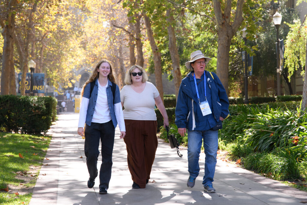 The Bergstrom family tours the campus at the close of the Bruin Family Weekend. Photographed by David Zakaryan/BruinLife.