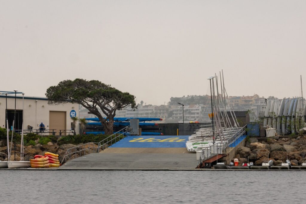 The Ucla loading zone slopes into the harbor waters, welcoming students. Photographed by Jaclyn Wang/BruinLife.