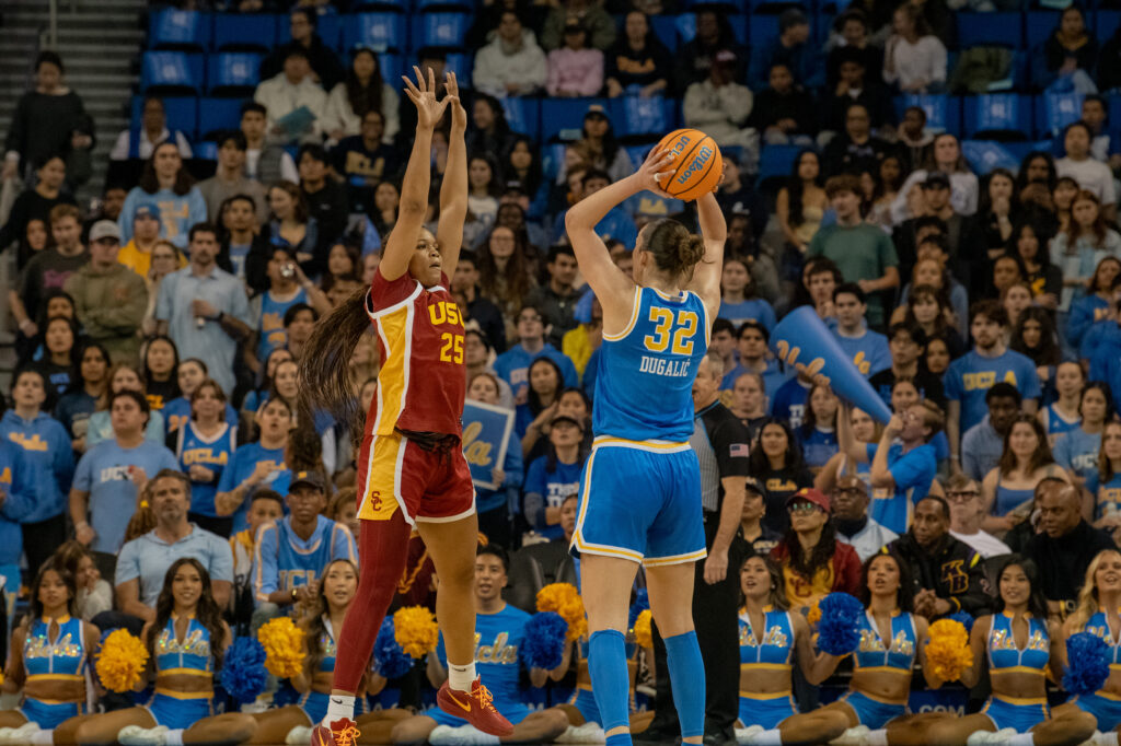 Regan Rhodes UCLA women’s basketball stomps rival USC in first matchup of the year ...