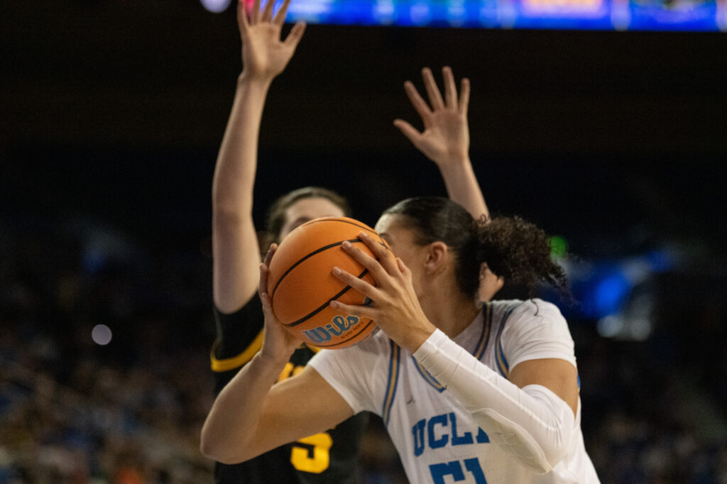 Regan Rhodes Another one: UCLA steamrolls Iowa 88–65 for 15th straight victory ...