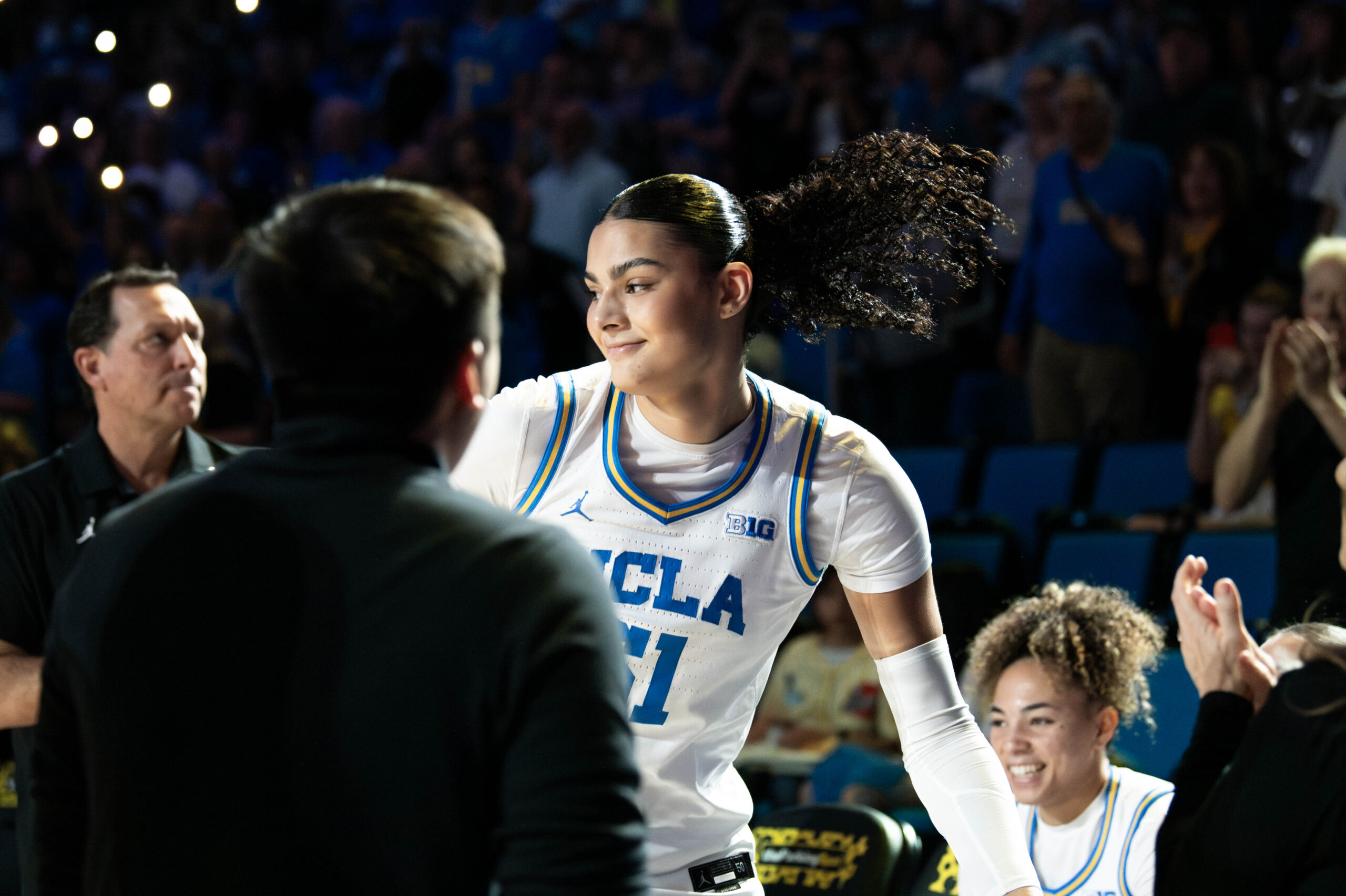 Regan Rhodes UCLA women’s basketball wins top 10 road win over Michigan 69-66 ...