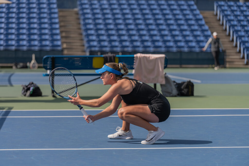 Regan Rhodes No.19 UCLA women’s tennis secures the win, 6-1, over USD – BruinLife